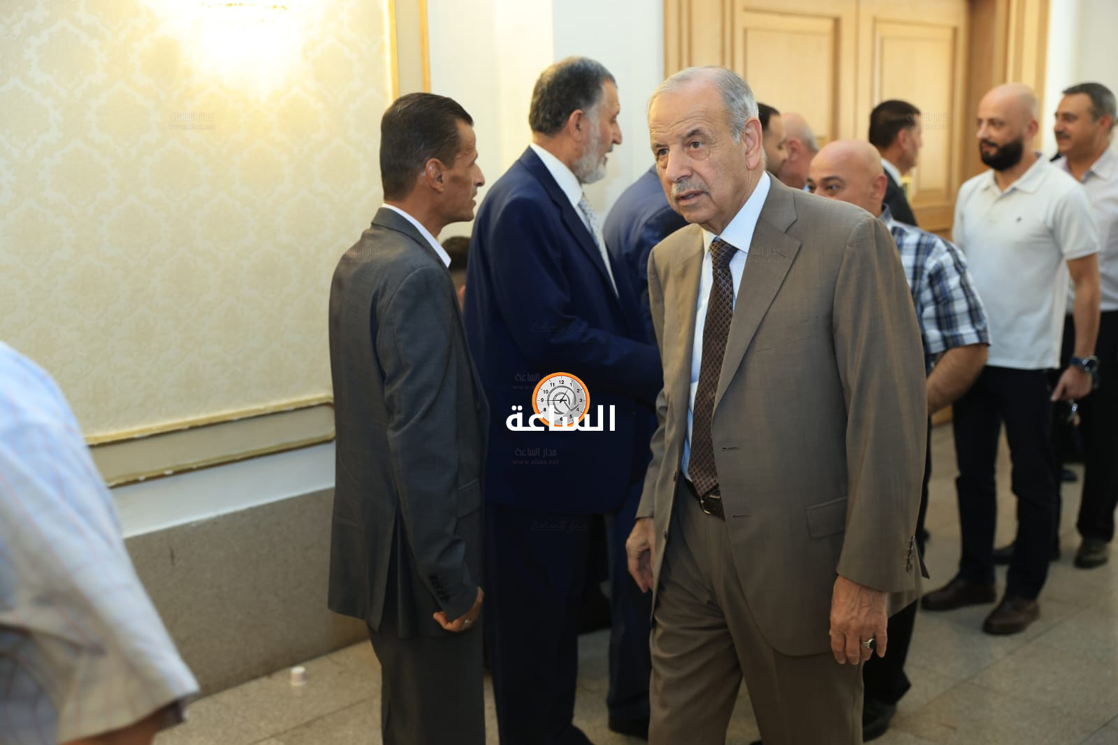 Madar Al-Saa Images 0.6792807784706613