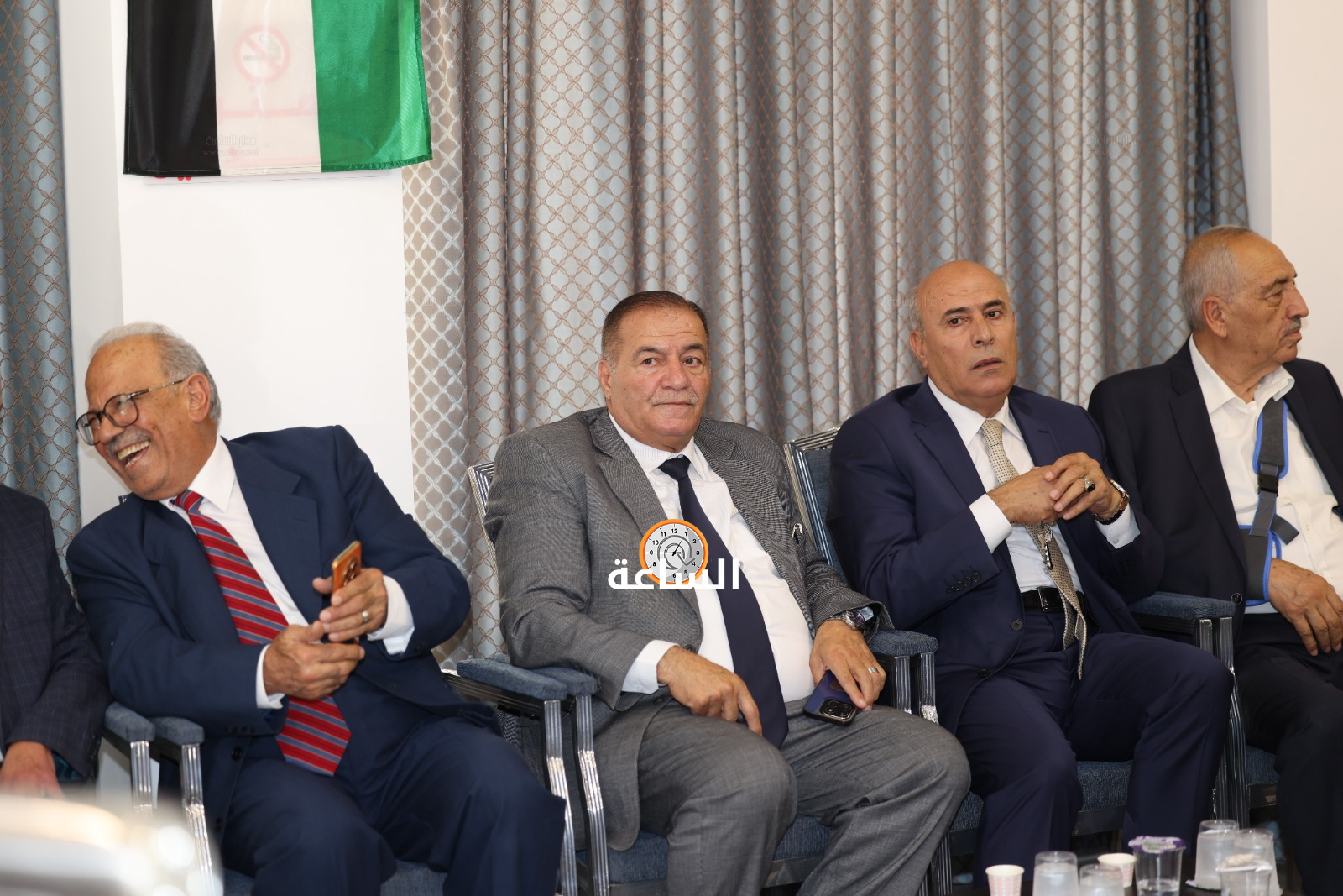 Madar Al-Saa Images 0.9993358148879276