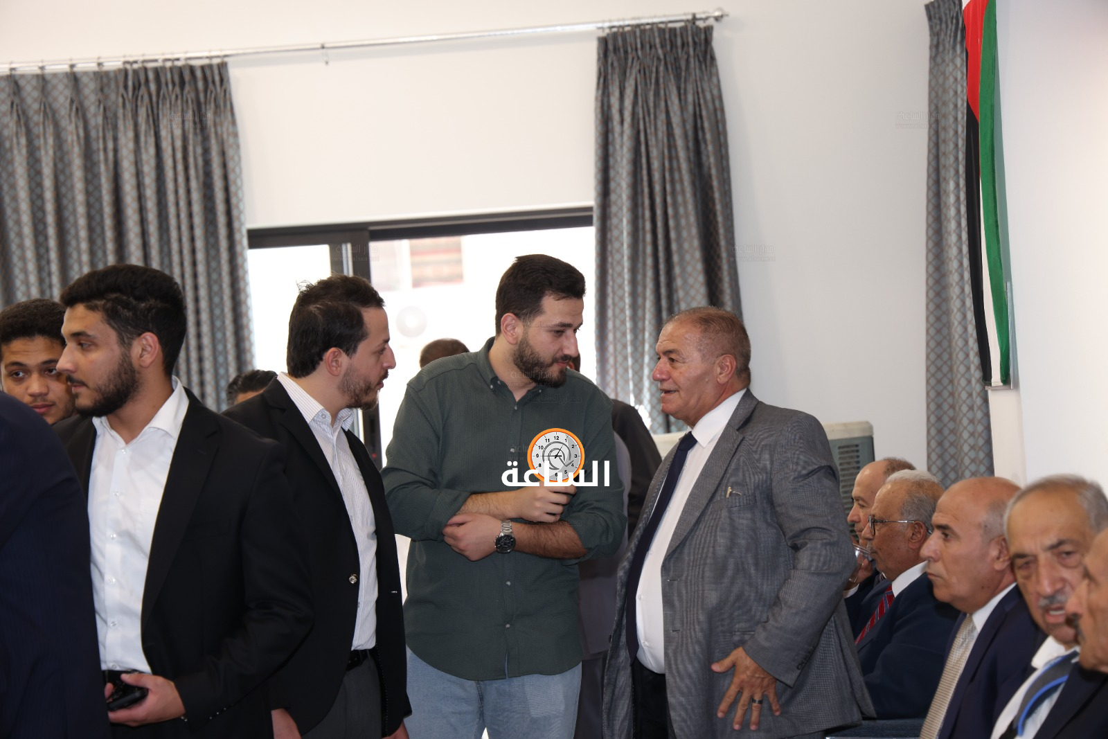 Madar Al-Saa Images 0.4594186580296753