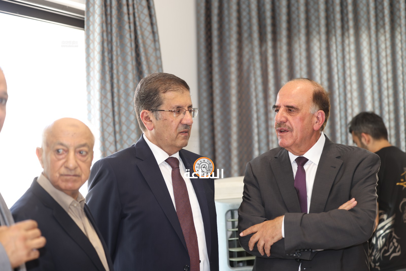 Madar Al-Saa Images 0.2265351254118444