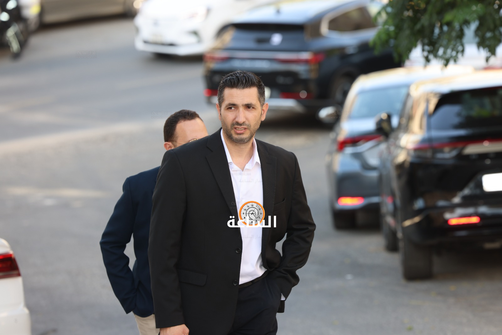 Madar Al-Saa Images 0.8949183448872065