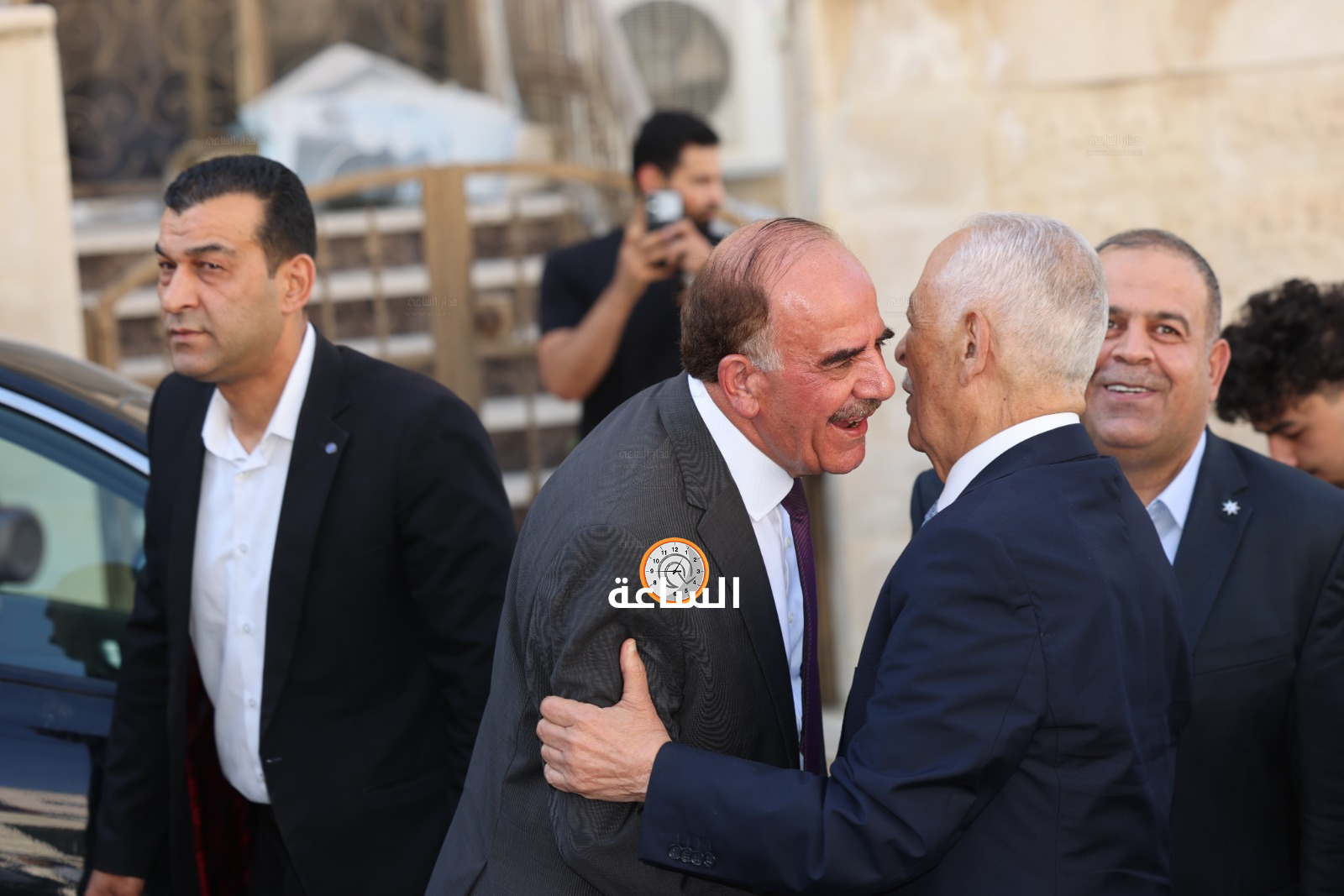 Madar Al-Saa Images 0.5426219074265253