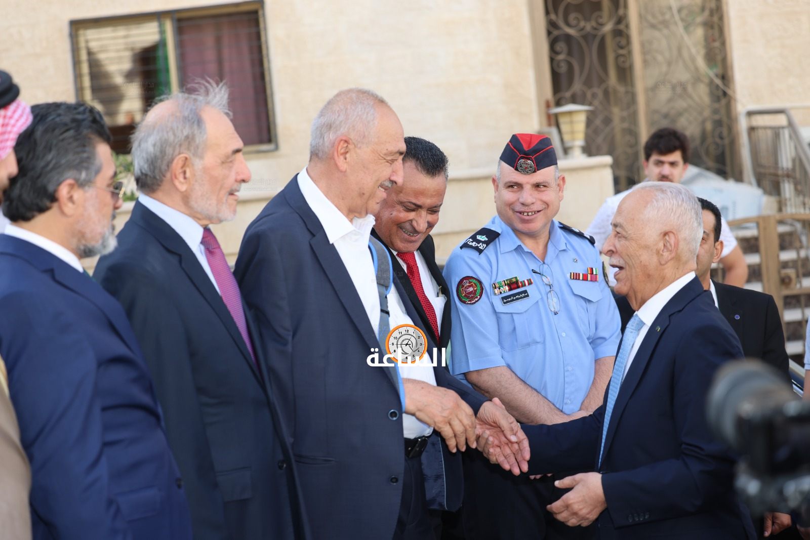 Madar Al-Saa Images 0.19177144528309176