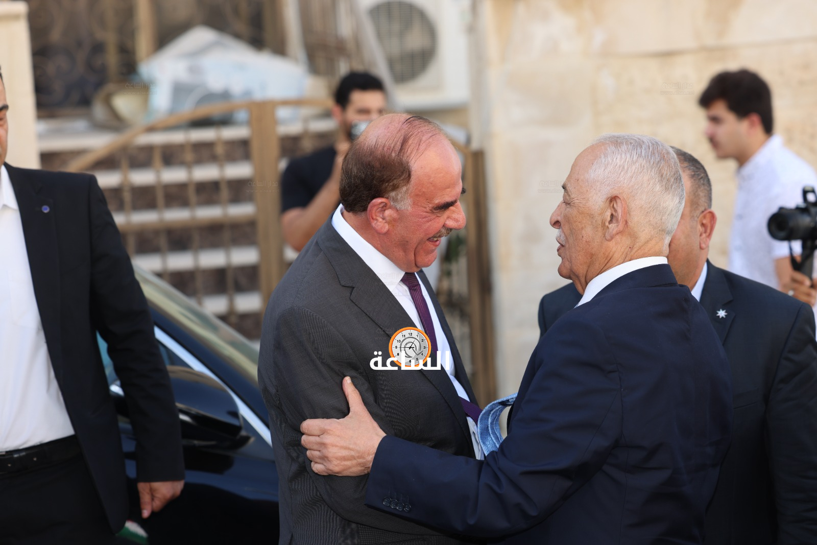 Madar Al-Saa Images 0.7103321365279031