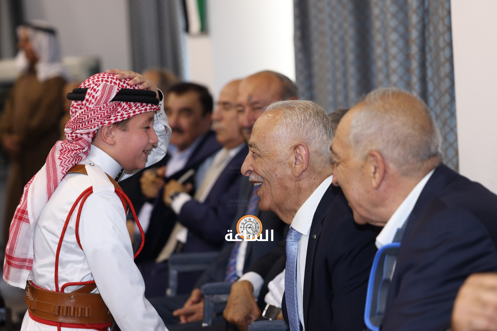 Madar Al-Saa Images 0.8142889718818661