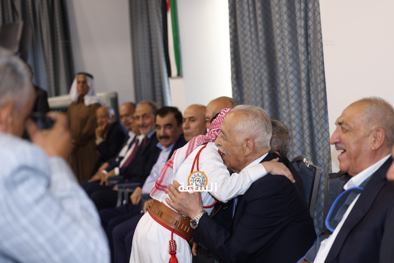 Madar Al-Saa Images 0.7659993720714714