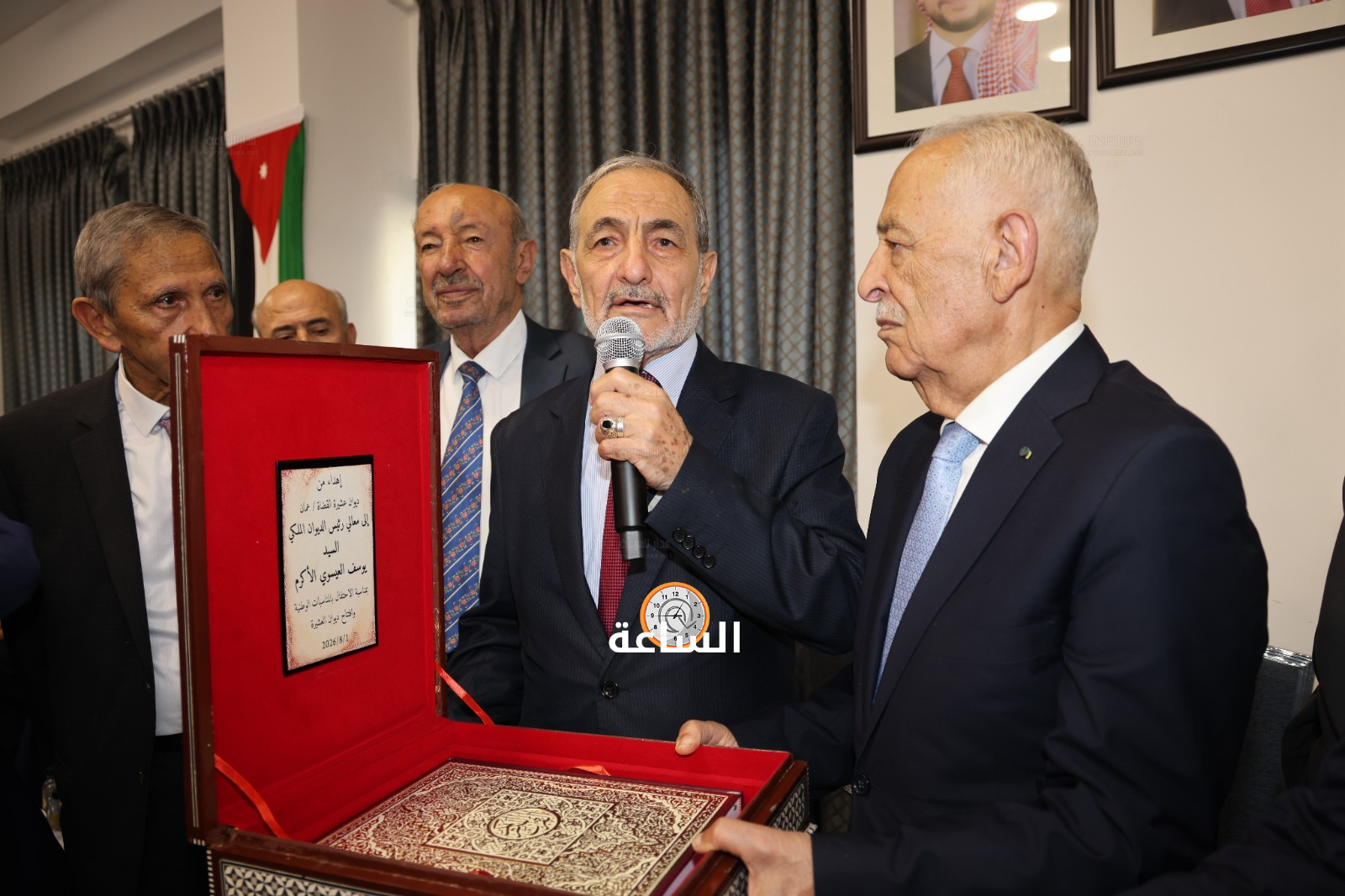 Madar Al-Saa Images 0.15943765353822315