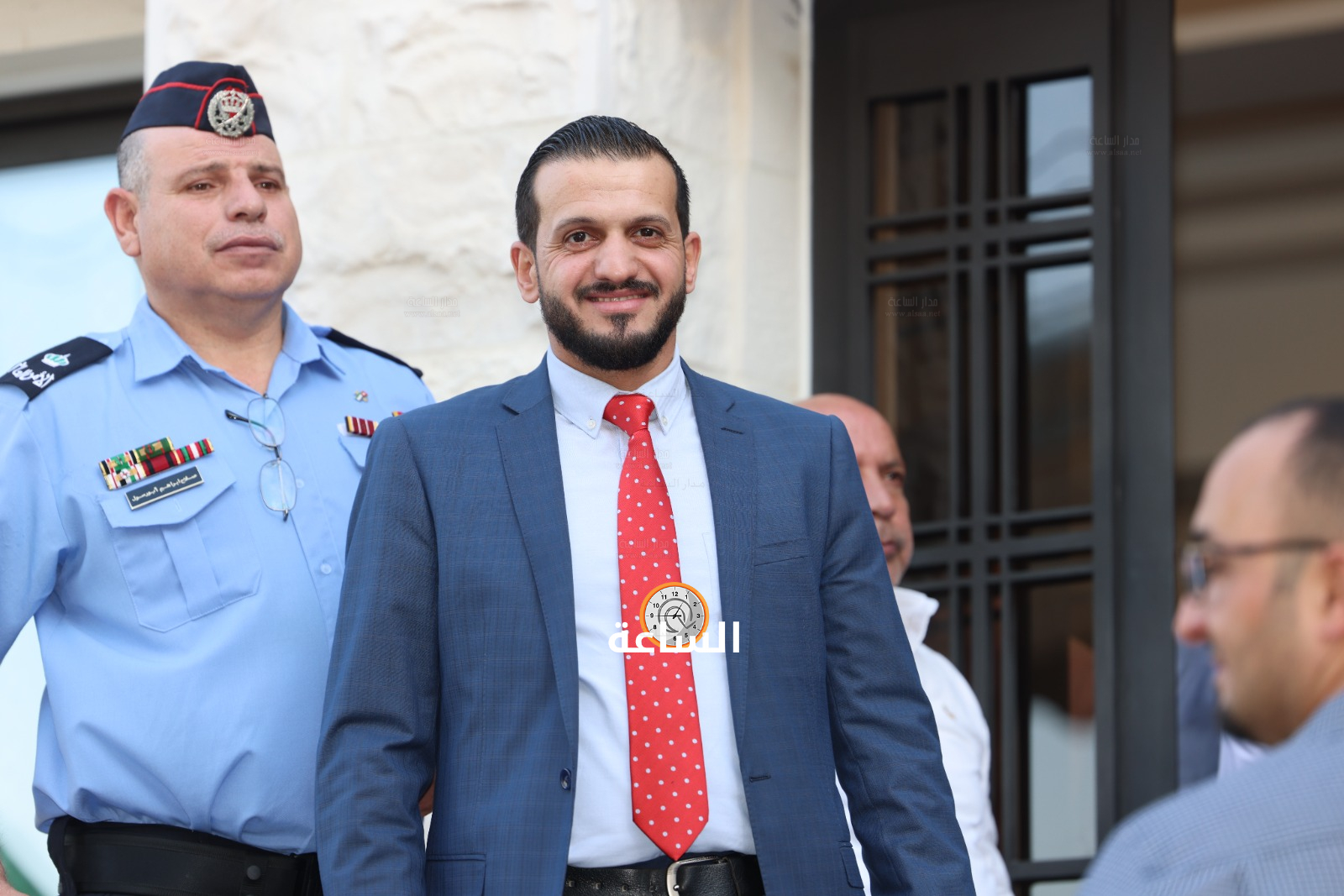 Madar Al-Saa Images 0.9388436165282003