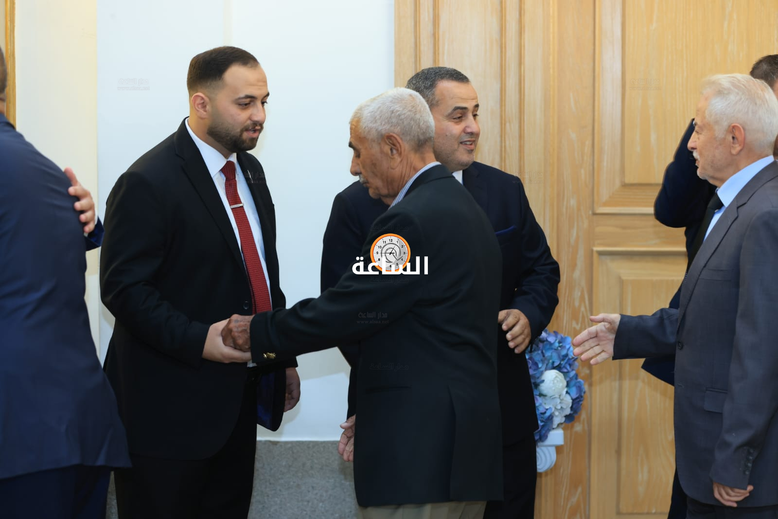 Madar Al-Saa Images 0.2354818059817202