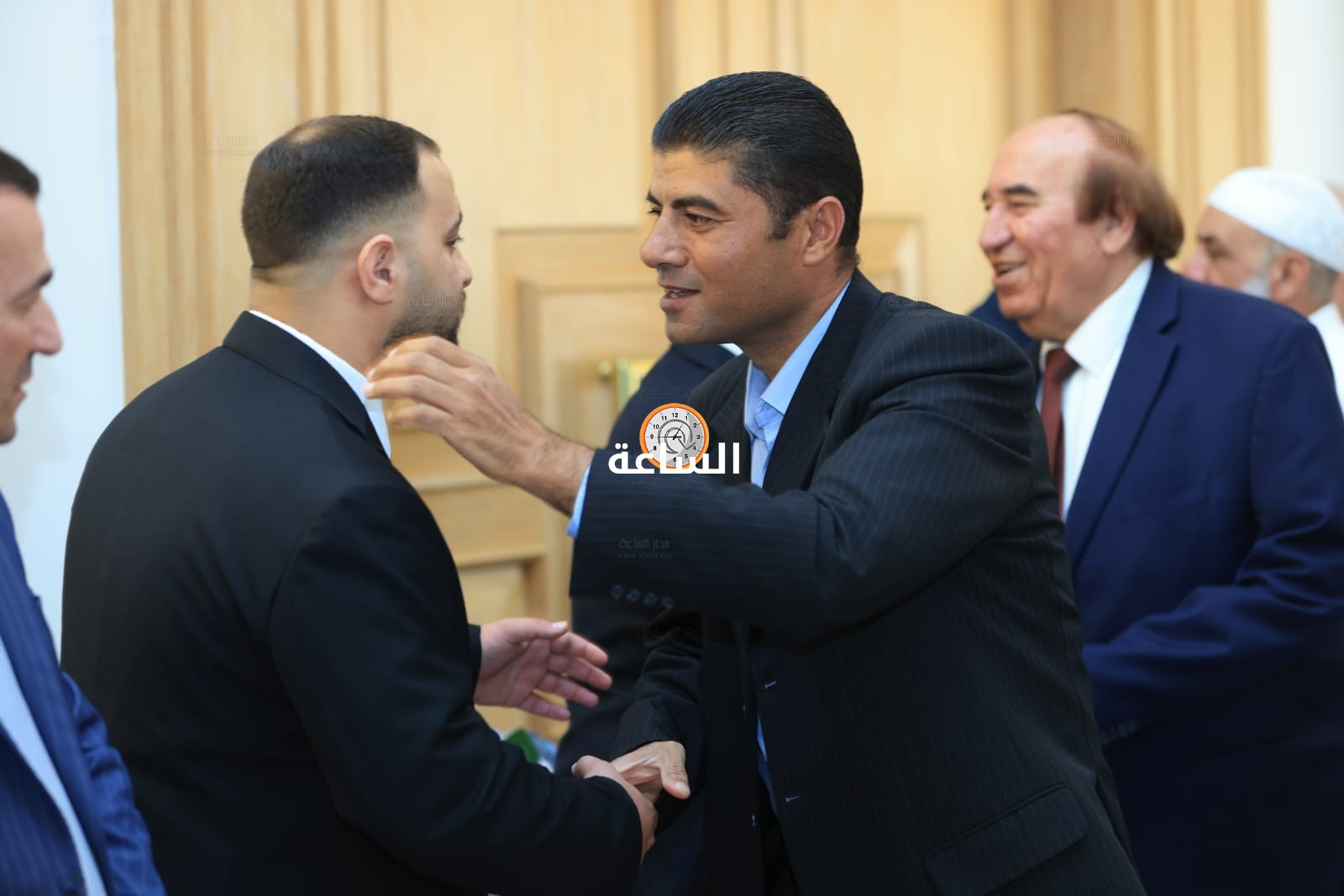 Madar Al-Saa Images 0.45843921004159893
