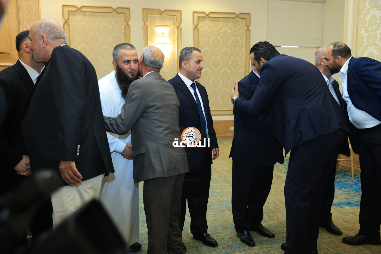 Madar Al-Saa Images 0.3637390530279051