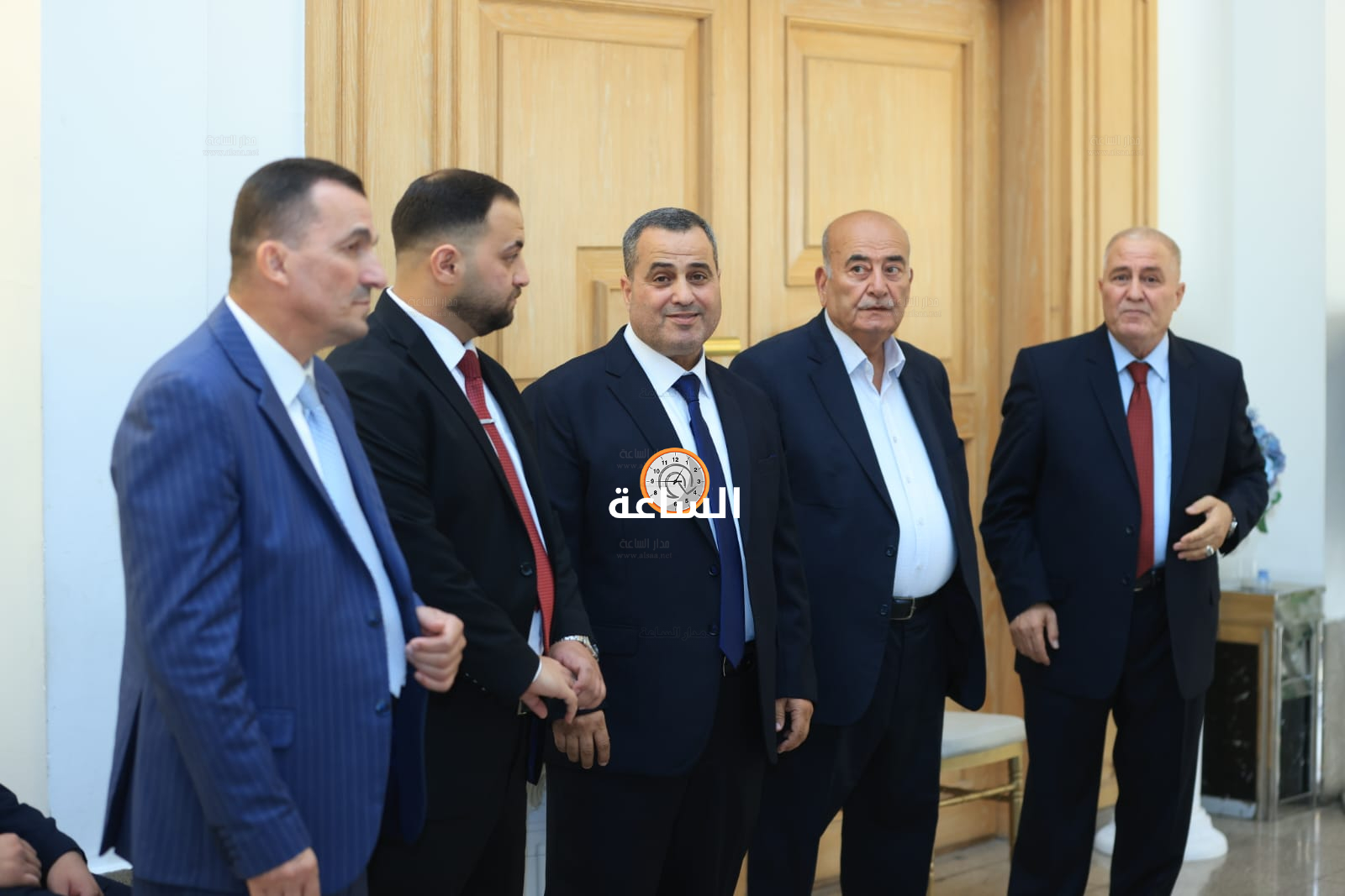 Madar Al-Saa Images 0.5770431776882191