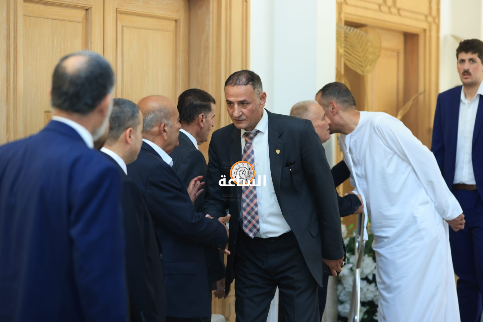 Madar Al-Saa Images 0.05308723962306605