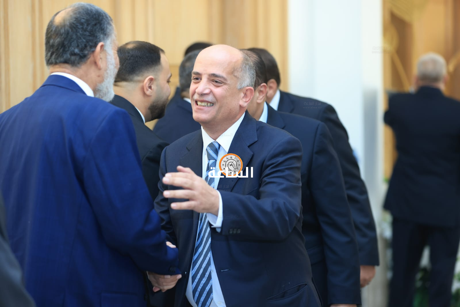 Madar Al-Saa Images 0.7395518950166307
