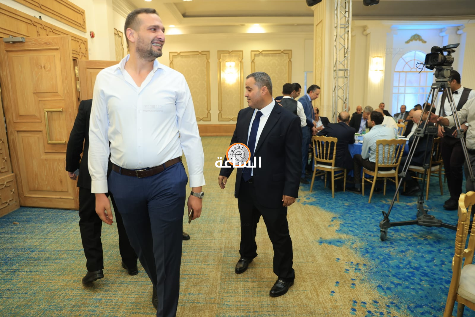 Madar Al-Saa Images 0.43914073486662397