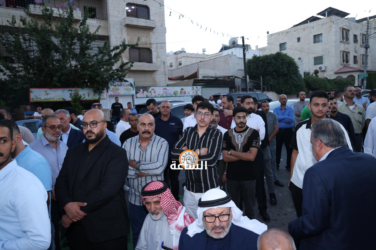 Madar Al-Saa Images 0.4507275304721763
