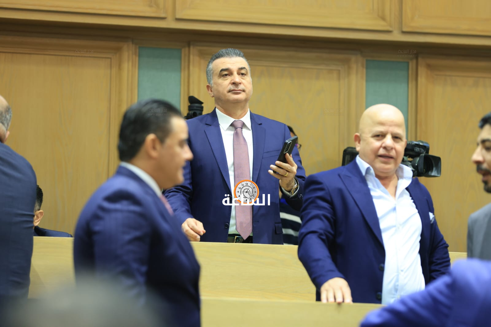 Madar Al-Saa Images 0.009672320595993211