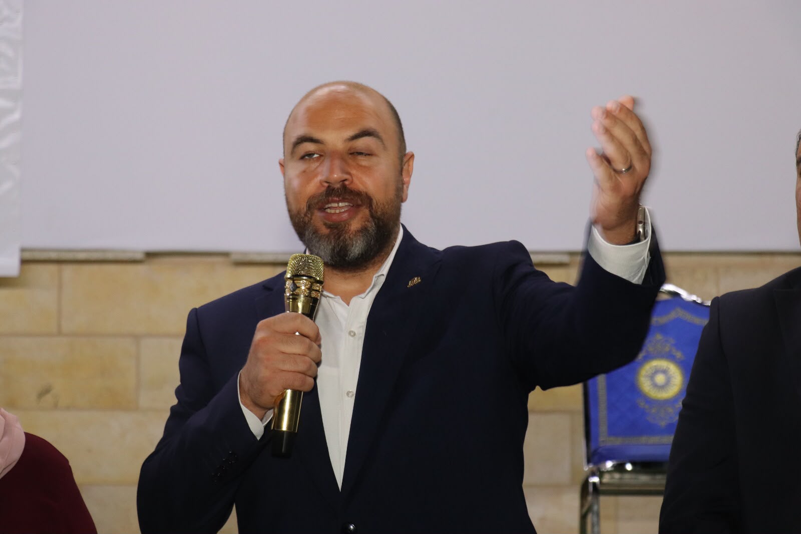 Madar Al-Saa Images 0.4577081604420148