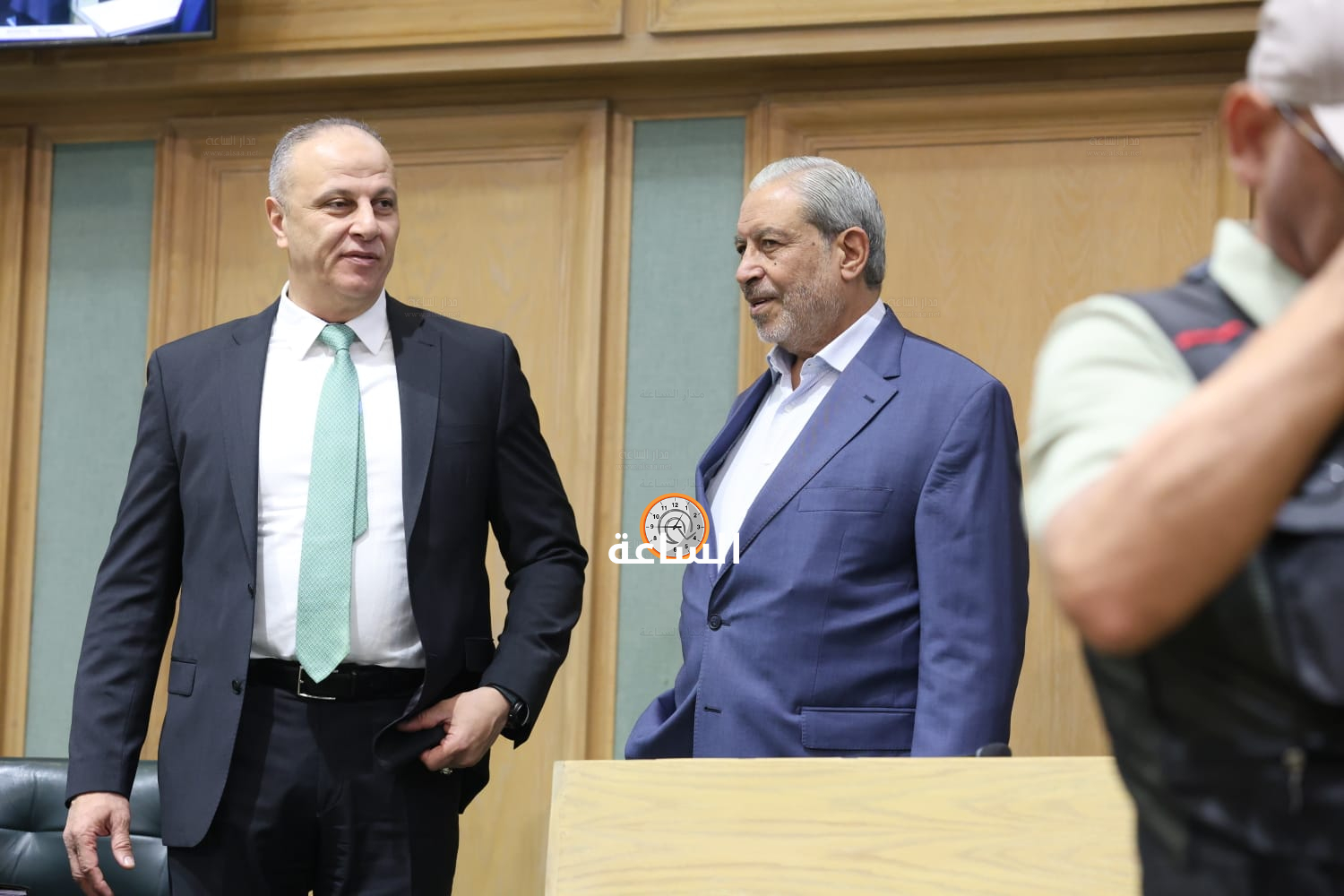 Madar Al-Saa Images 0.3779613831132025