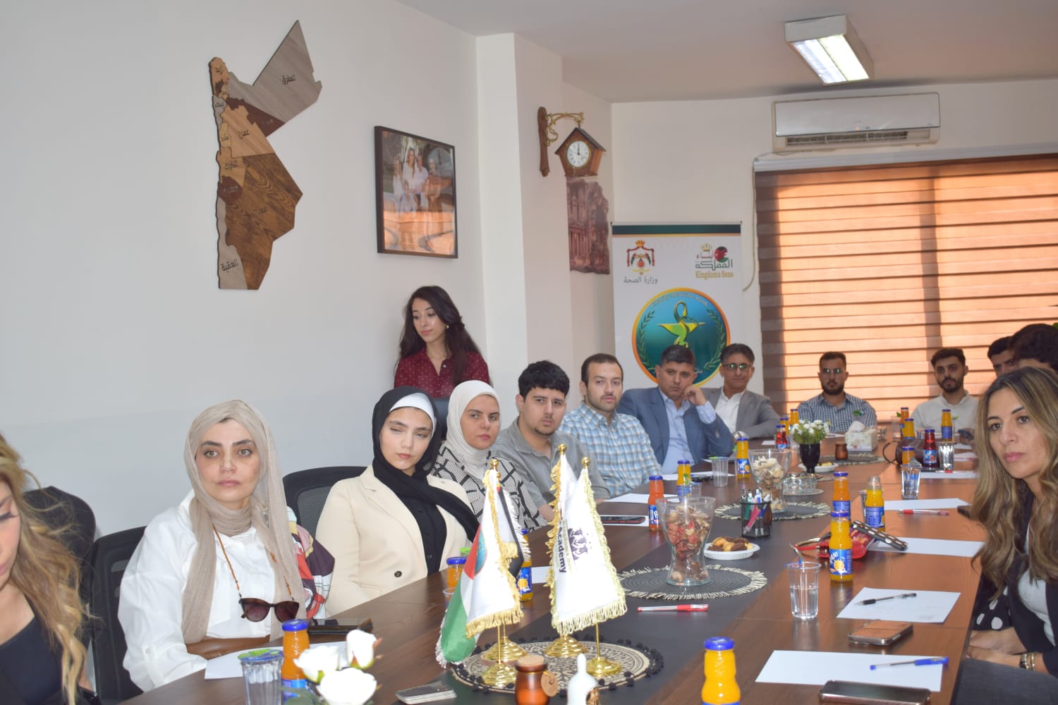 Madar Al-Saa Images 0.7495332842348622