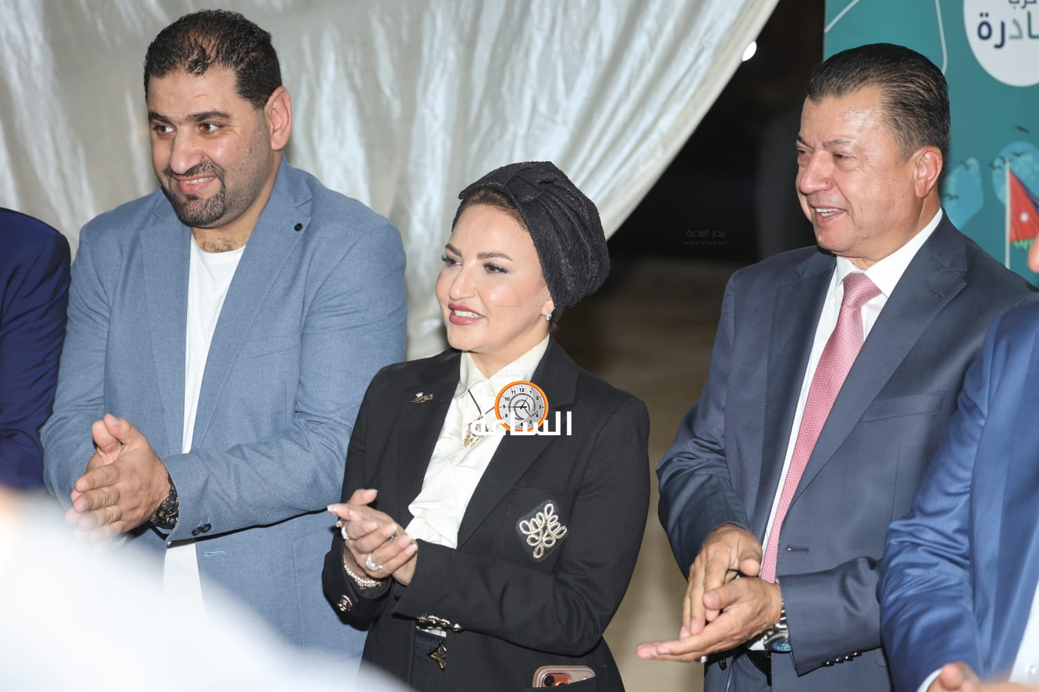 Madar Al-Saa Images 0.37800726401167606