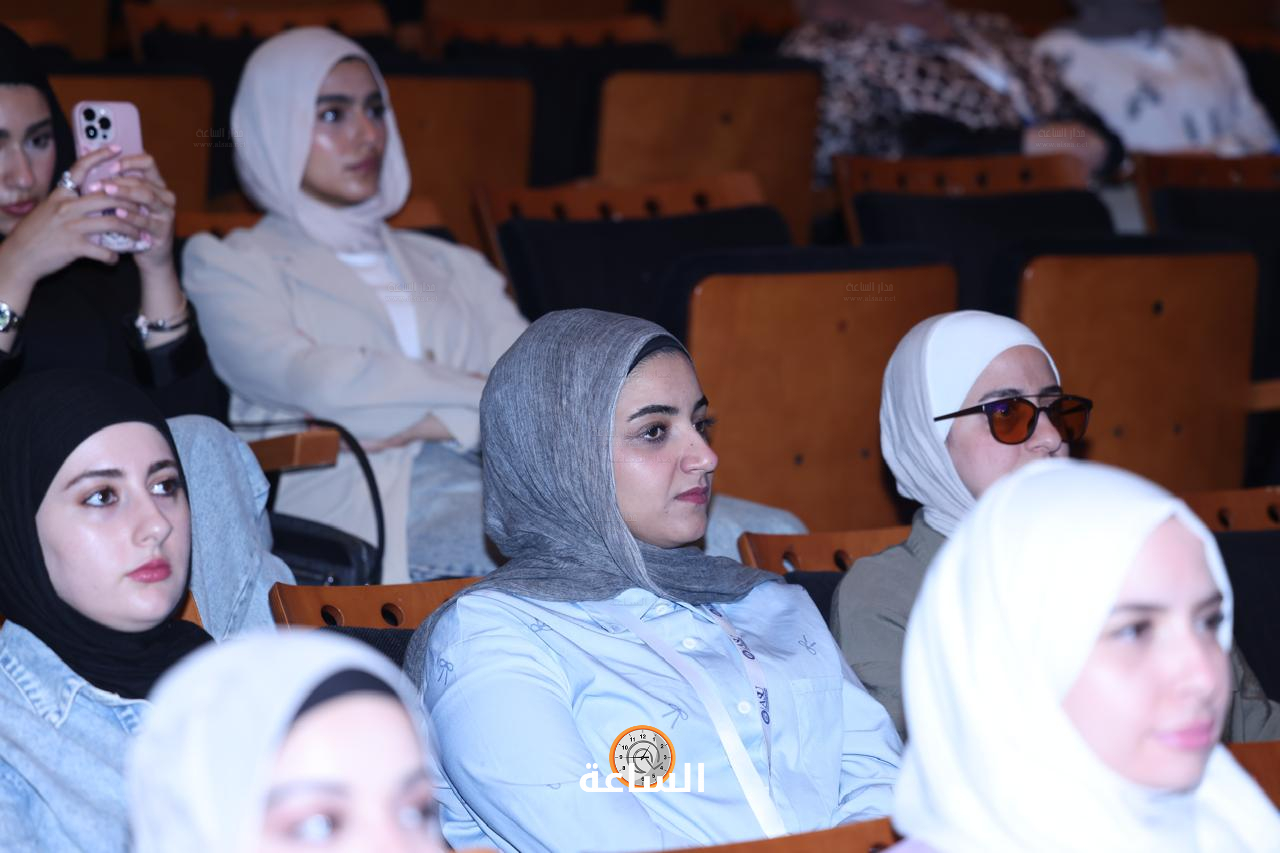 Madar Al-Saa Images 0.713326496550923