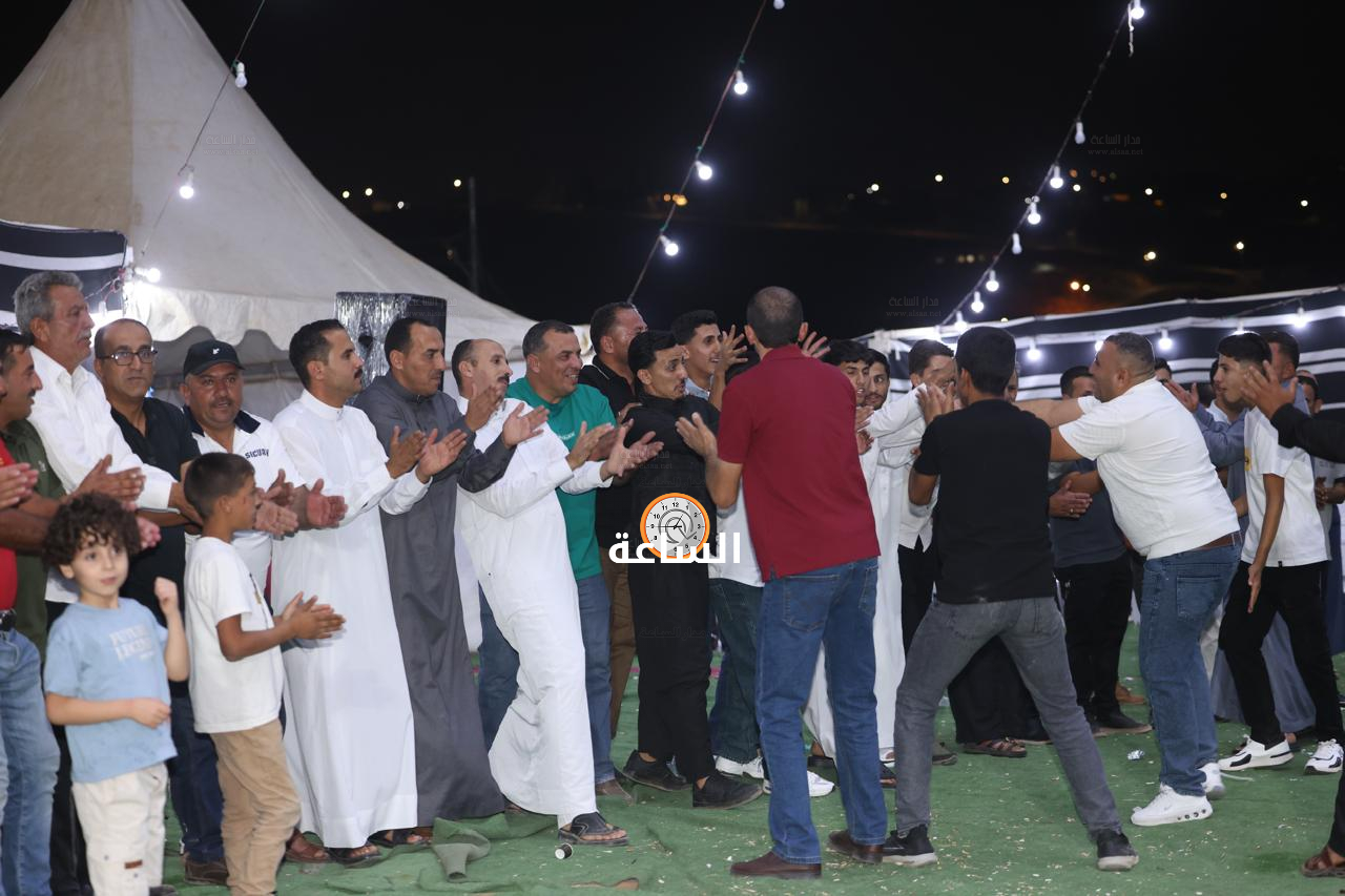 Madar Al-Saa Images 0.9197772900472675