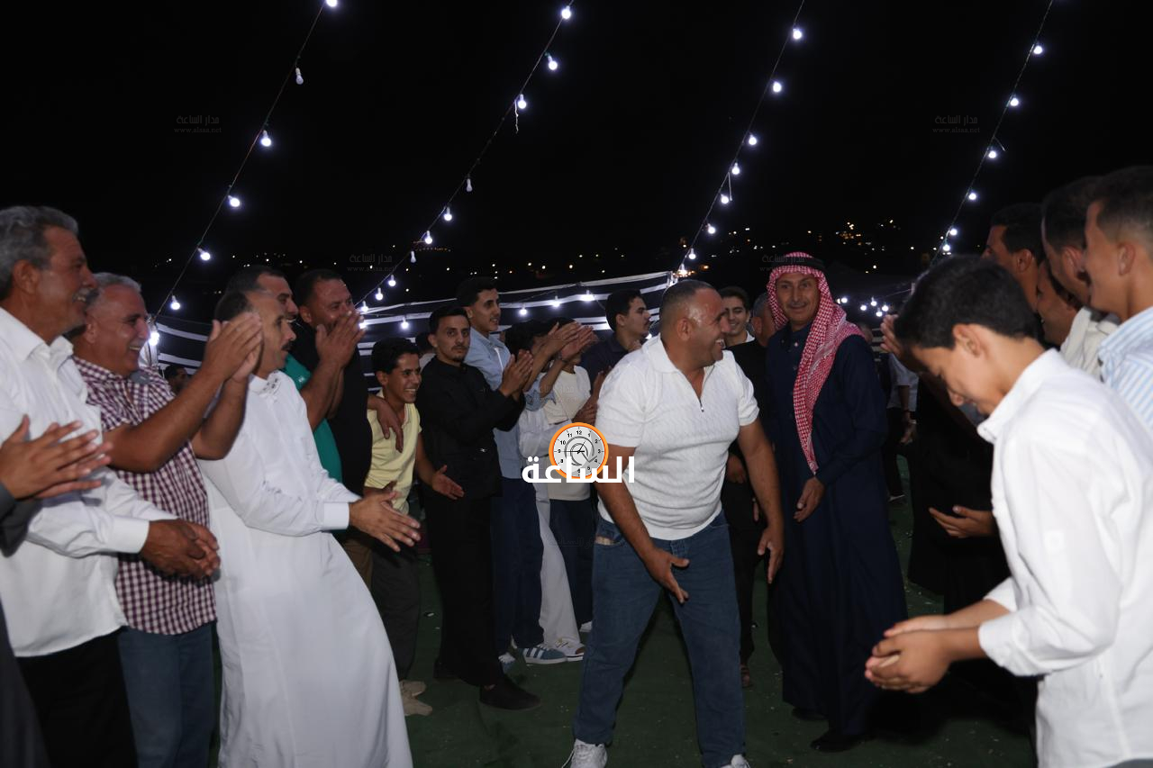 Madar Al-Saa Images 0.47442347188983114