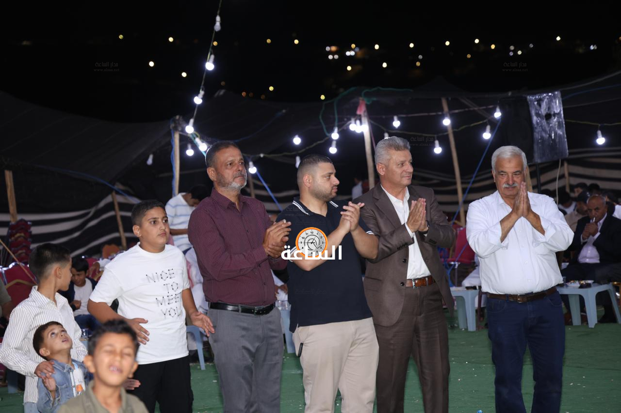 Madar Al-Saa Images 0.5192668938324272