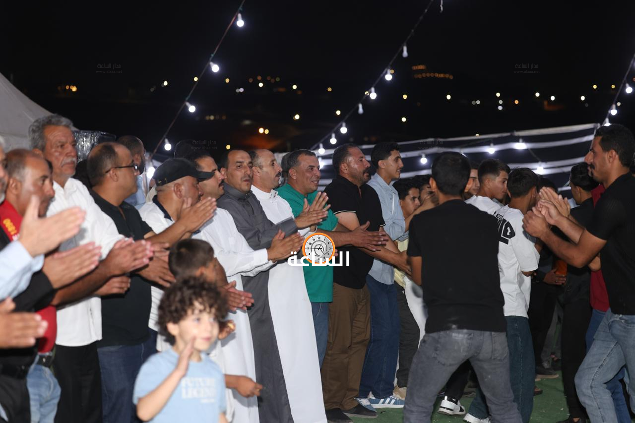 Madar Al-Saa Images 0.2996159083391312