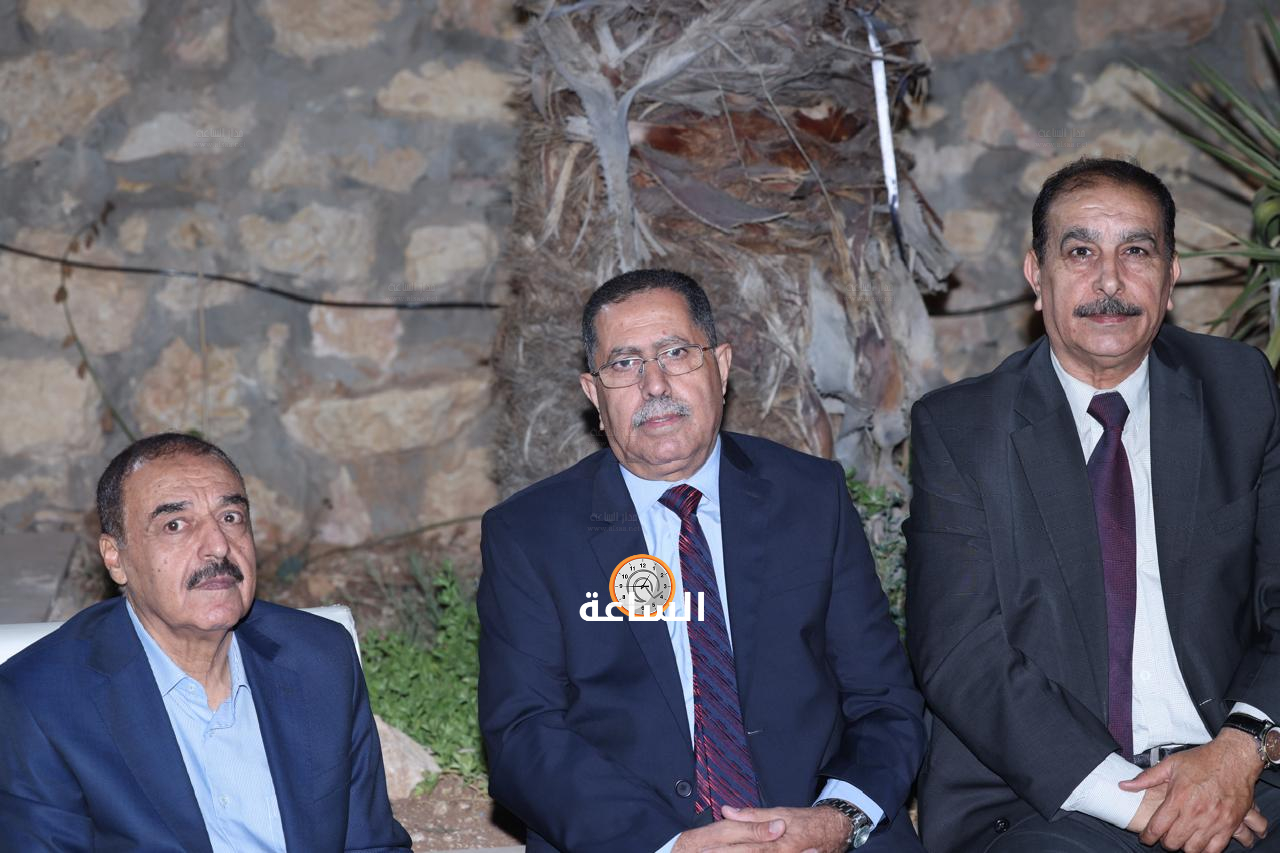 Madar Al-Saa Images 0.6760436467949964
