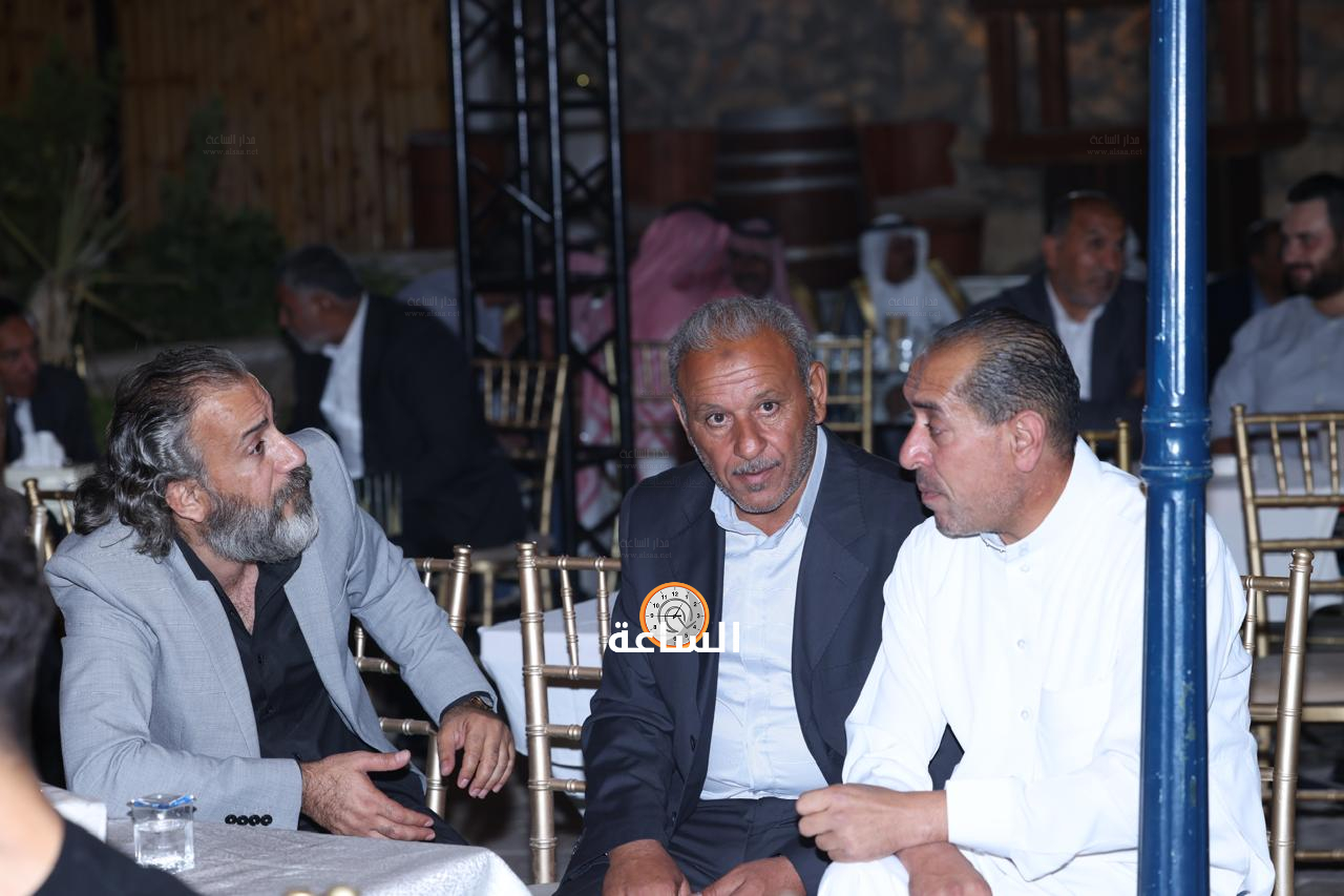 Madar Al-Saa Images 0.36063374535925385
