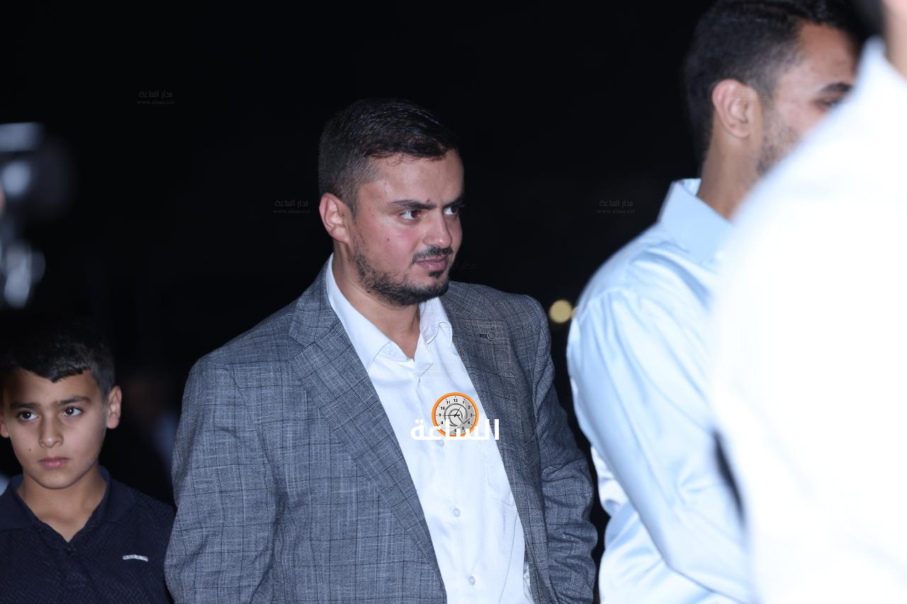 Madar Al-Saa Images 0.4317250341455213