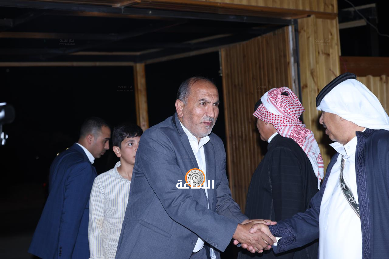 Madar Al-Saa Images 0.7938569493560059