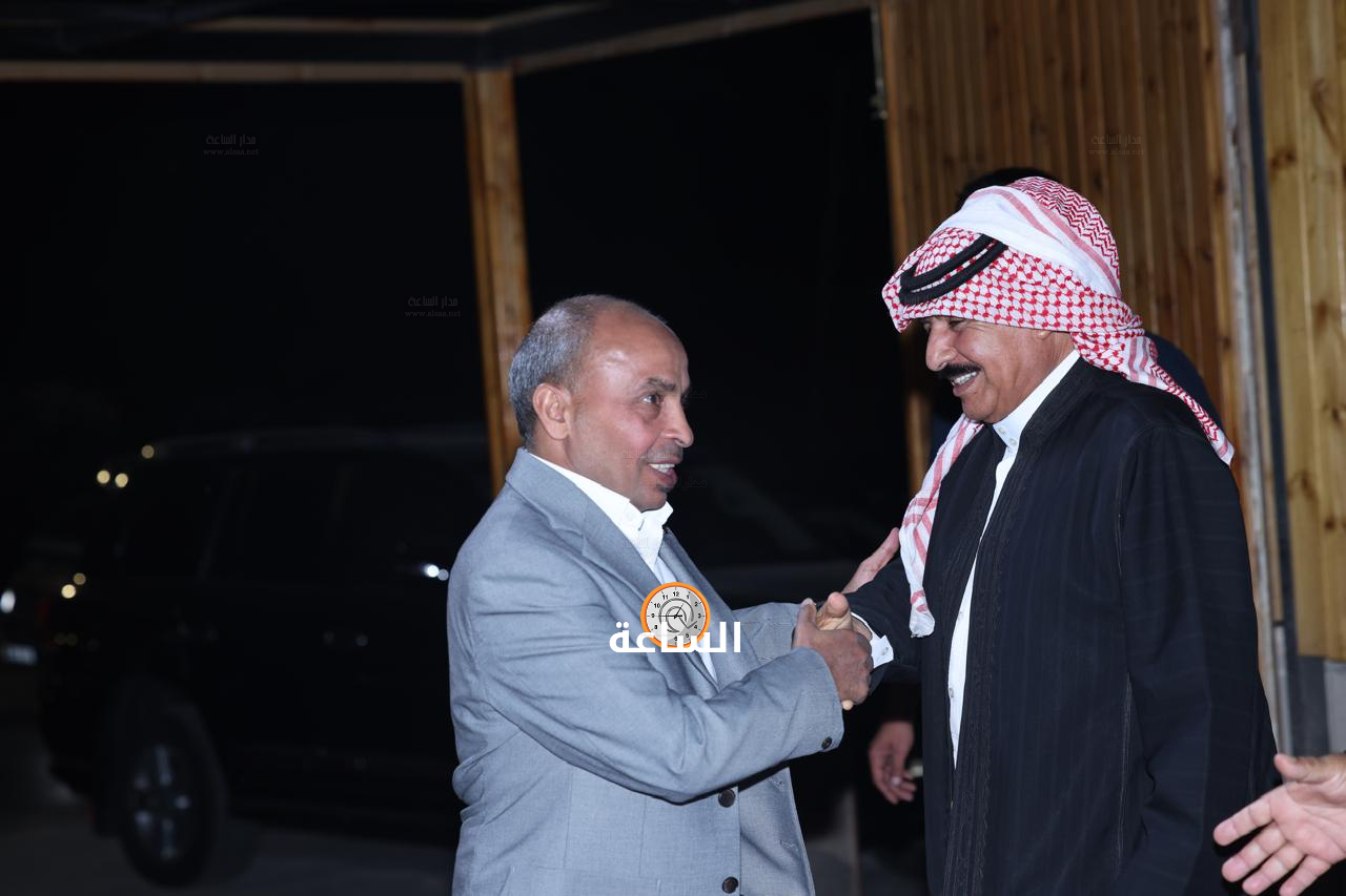 Madar Al-Saa Images 0.7076703071219652