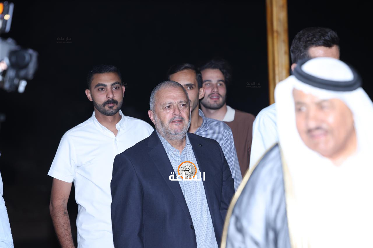 Madar Al-Saa Images 0.2972303183885372