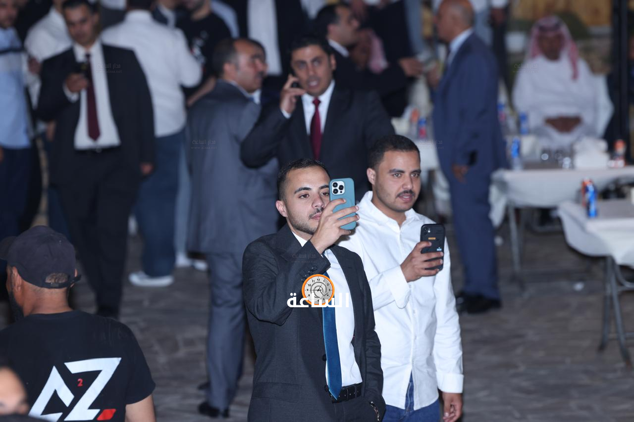 Madar Al-Saa Images 0.9106706800072306
