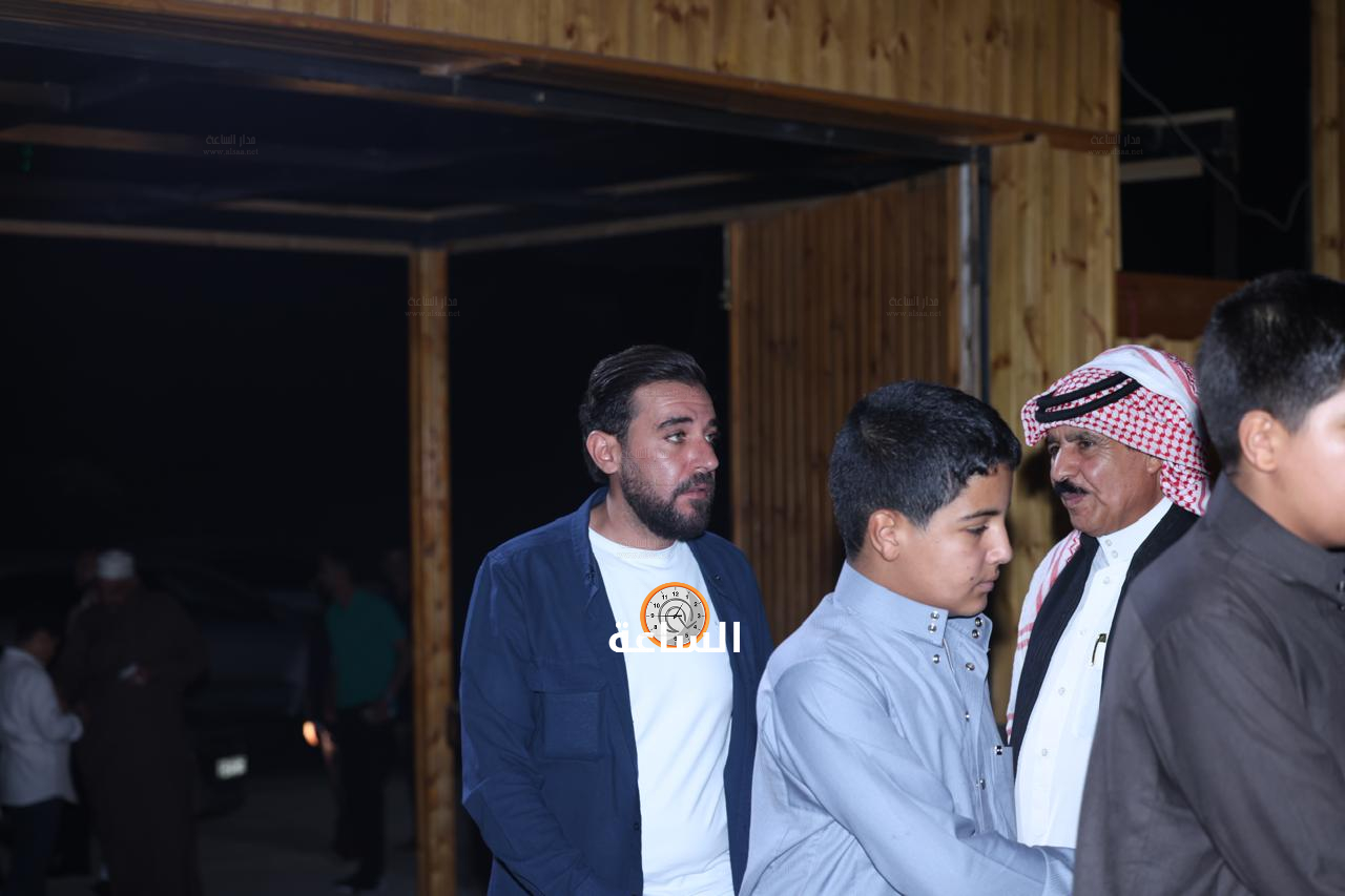 Madar Al-Saa Images 0.8161186408533074