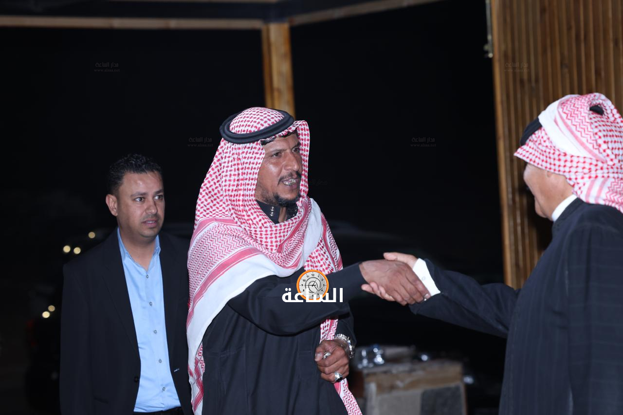 Madar Al-Saa Images 0.9864543382204198