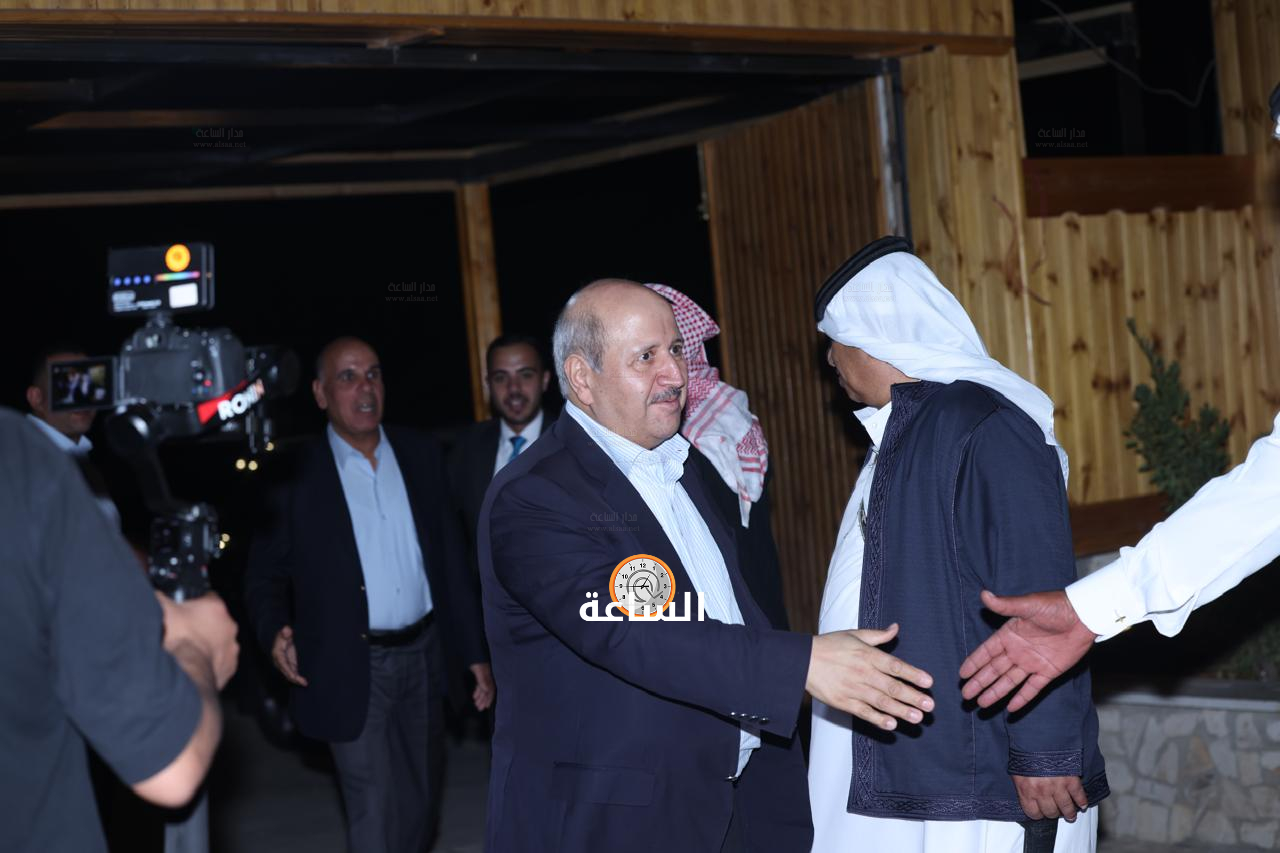 Madar Al-Saa Images 0.27096273993830644