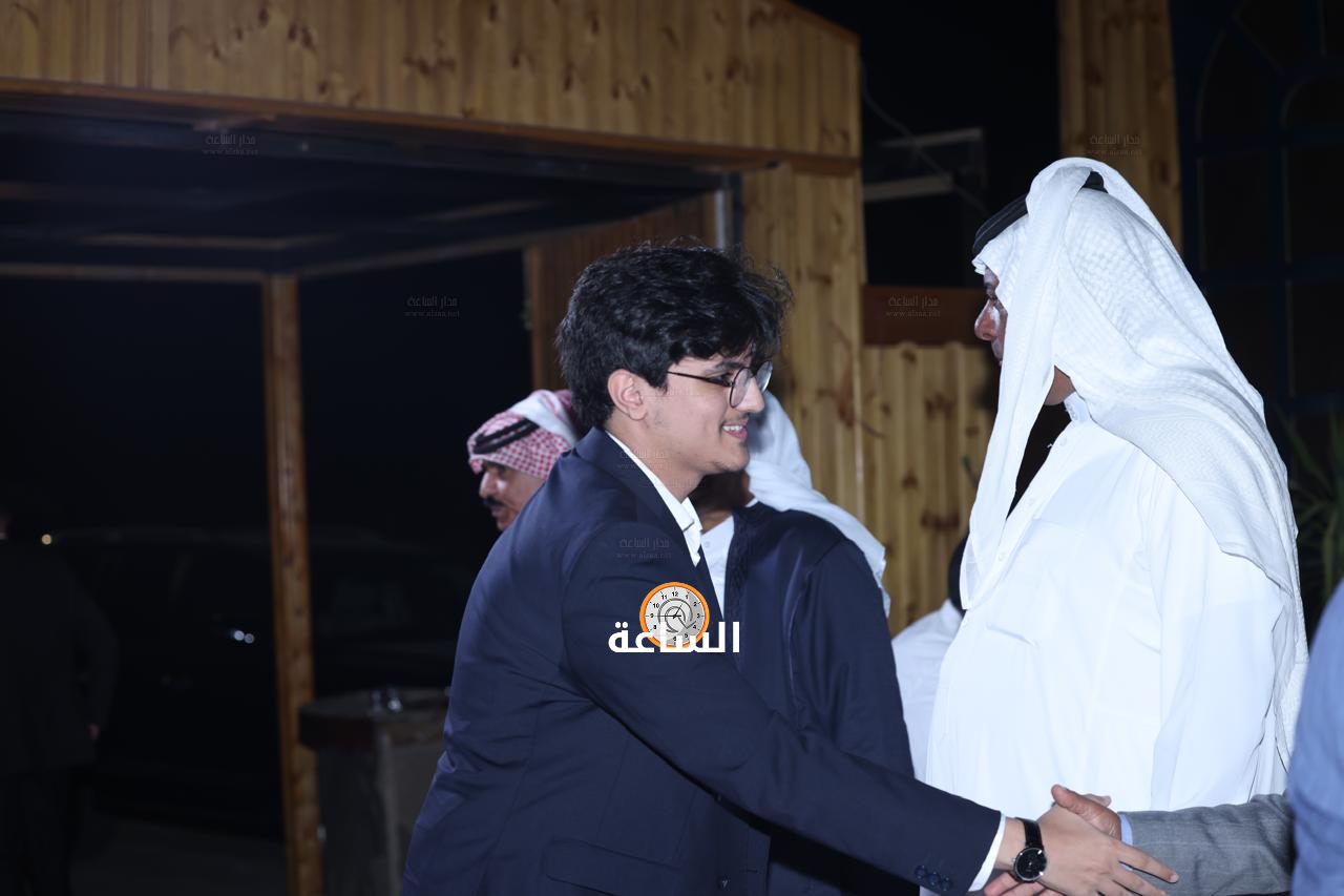 Madar Al-Saa Images 0.9707658549234341