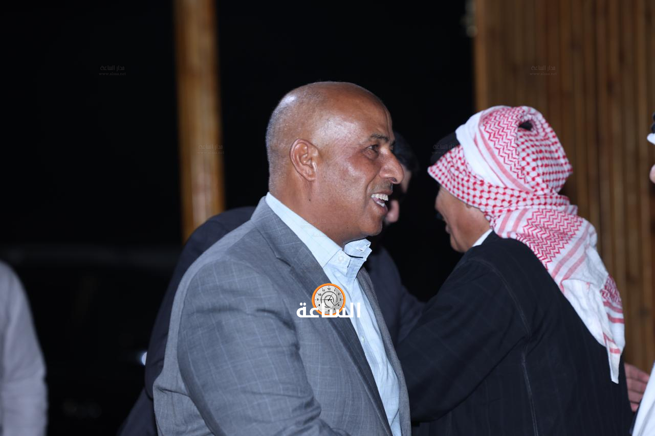 Madar Al-Saa Images 0.5567543848341758