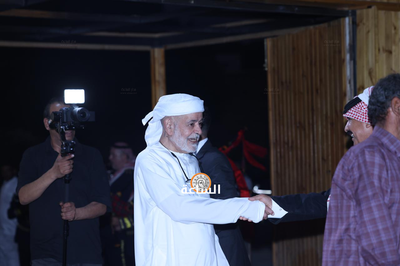 Madar Al-Saa Images 0.8627940688176797