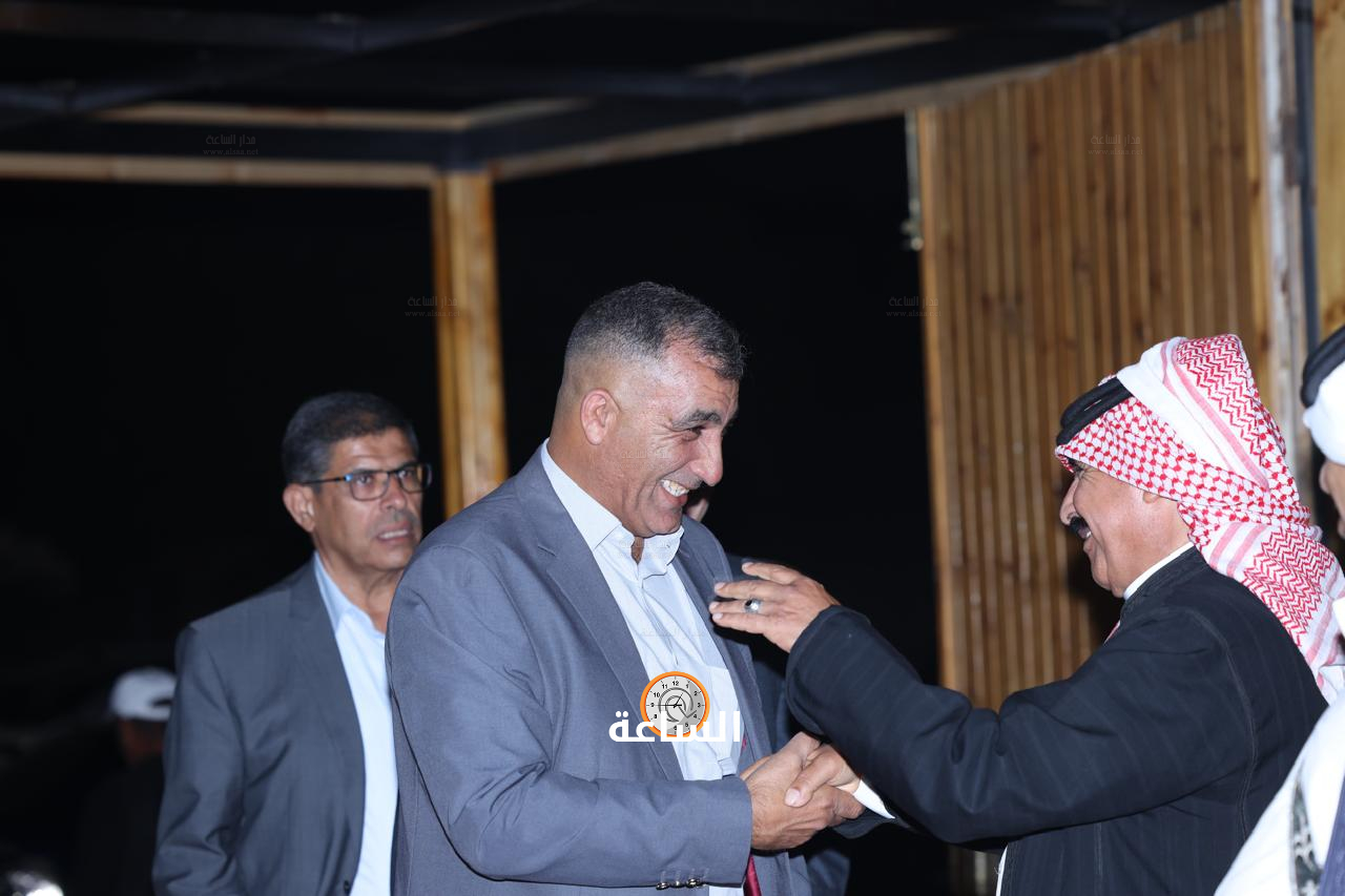 Madar Al-Saa Images 0.9256344203867087