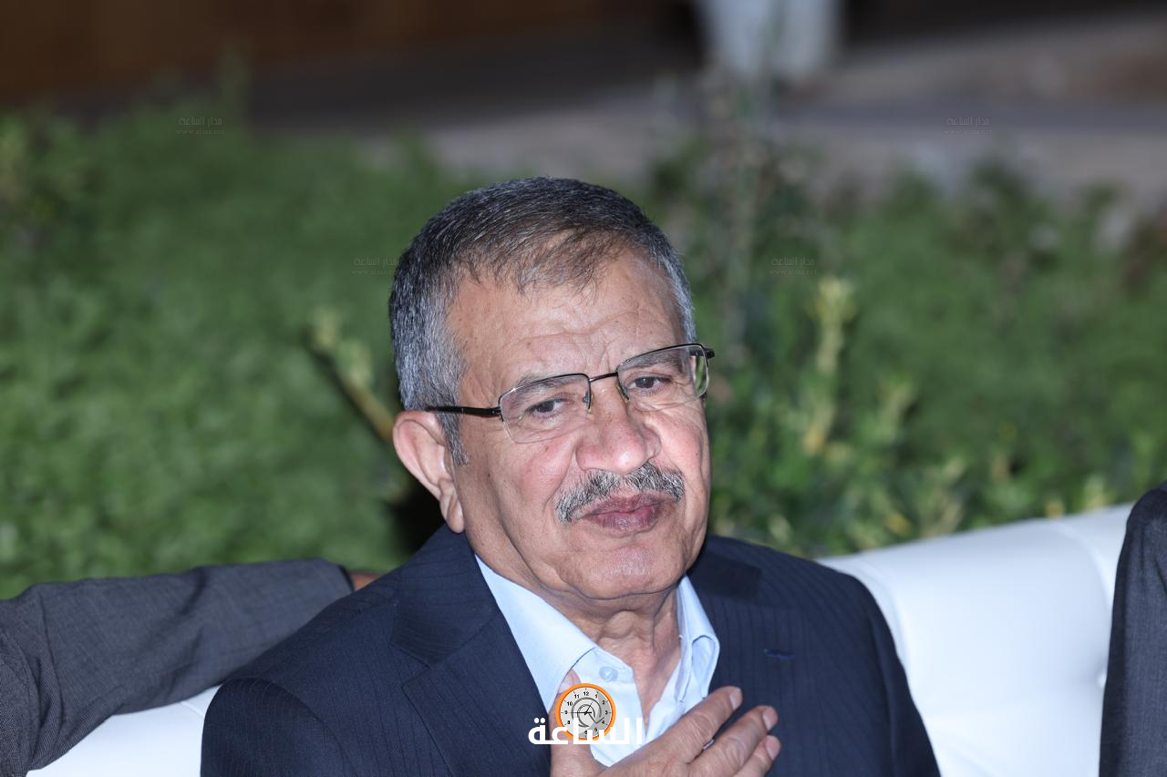Madar Al-Saa Images 0.11001072637639087