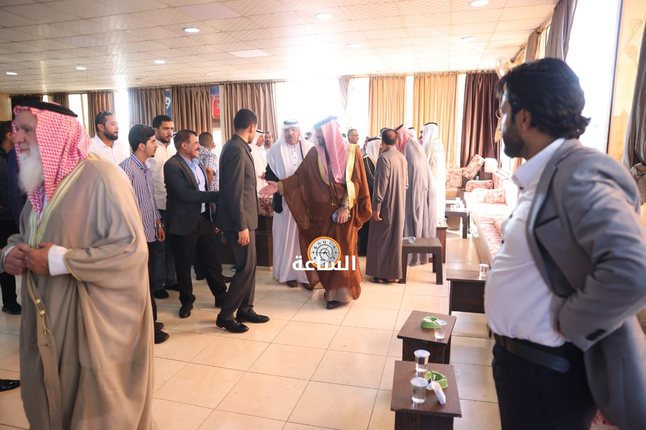 Madar Al-Saa Images 0.6989965411409635