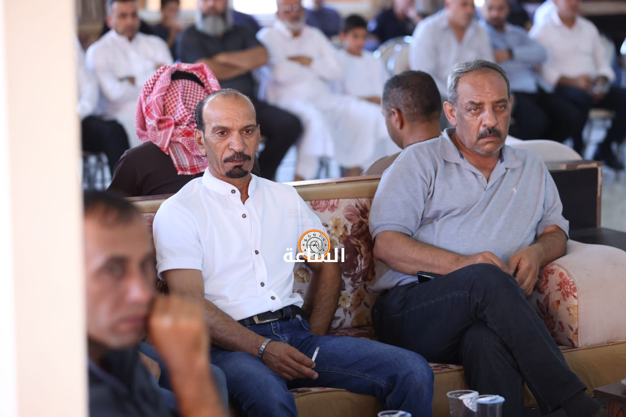 Madar Al-Saa Images 0.5489616574956299