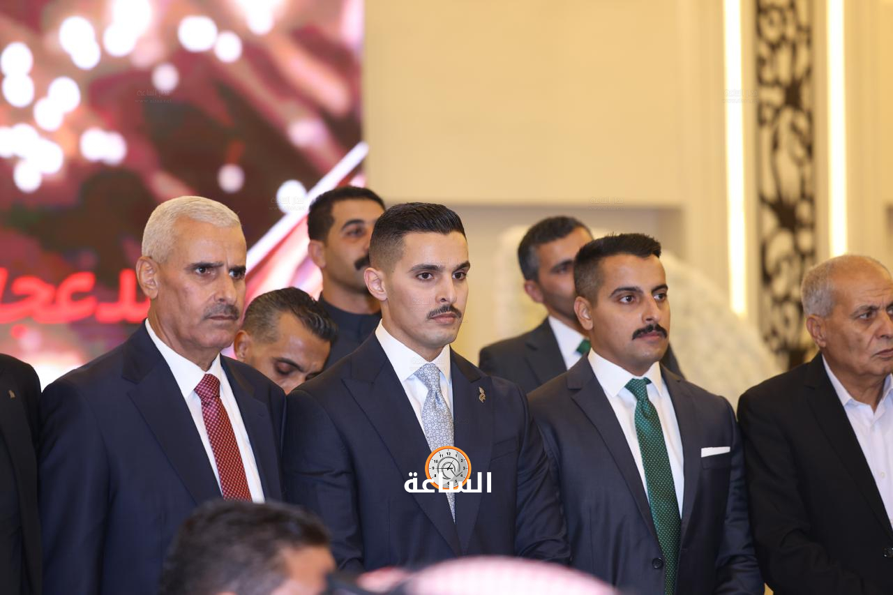 Madar Al-Saa Images 0.3590615828132676