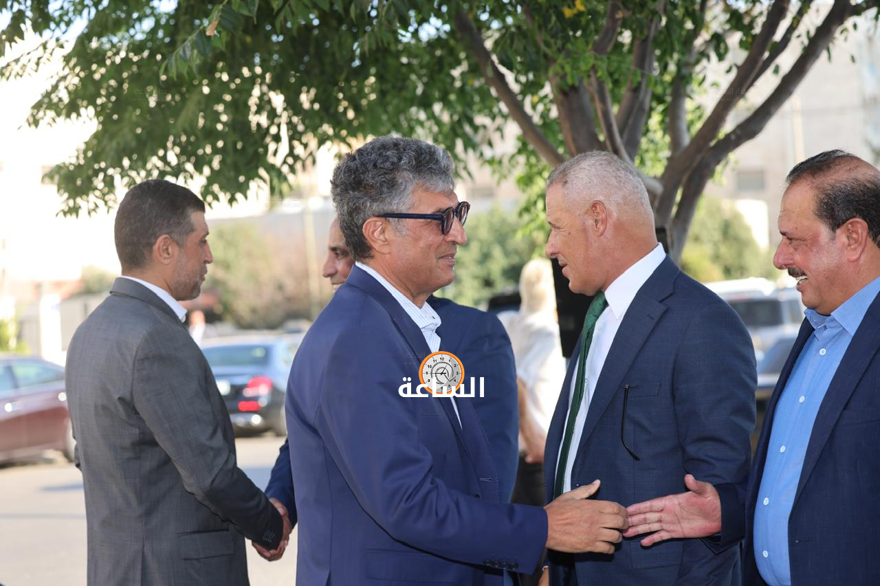 Madar Al-Saa Images 0.47668599410807955