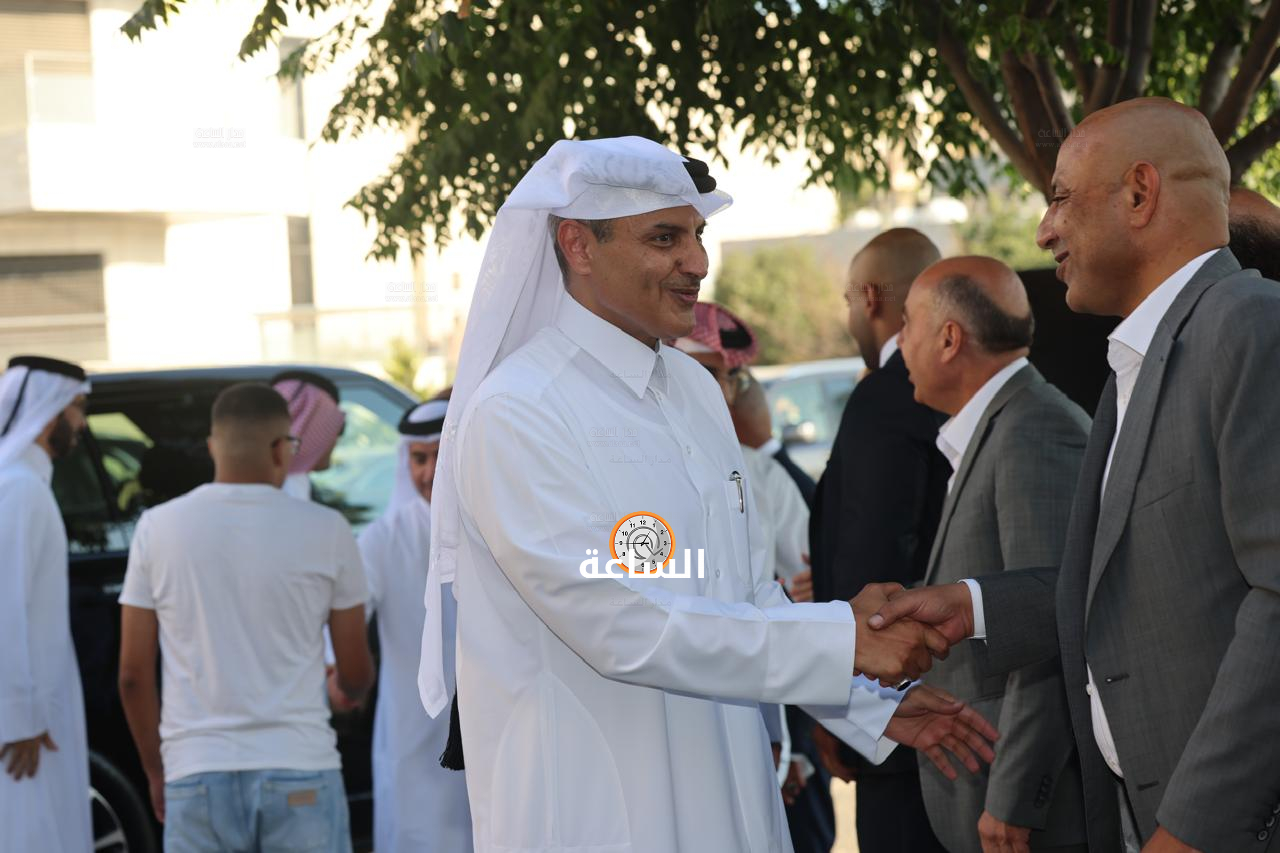 Madar Al-Saa Images 0.7781651517578813